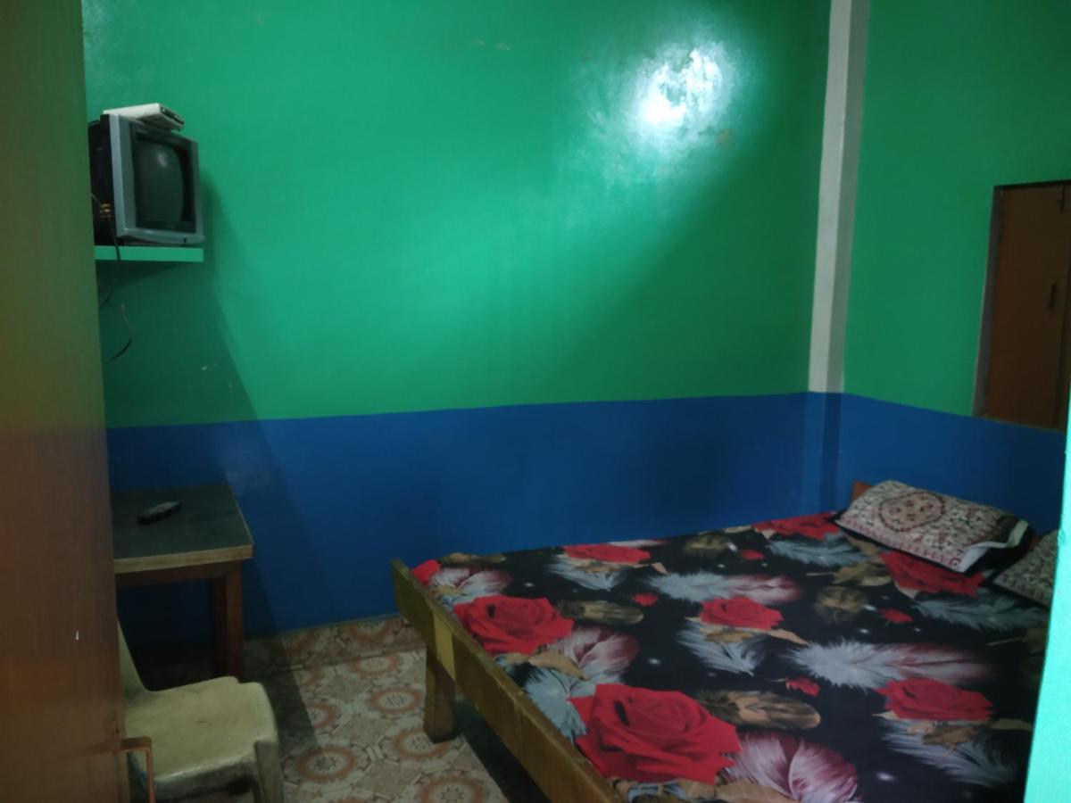 Hotel Yatri Niwas Varanasi Dış mekan fotoğraf